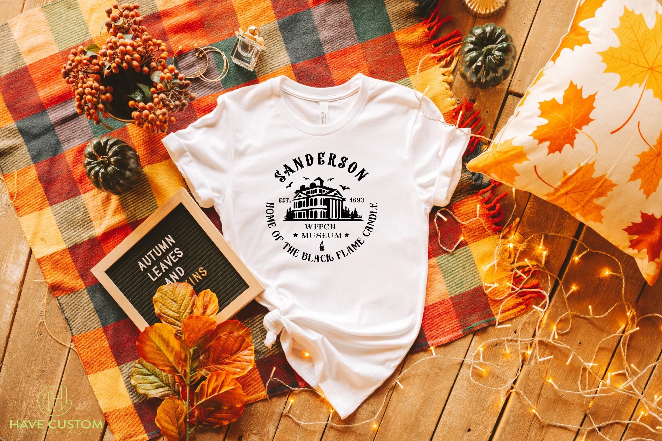 Sanderson Museum T Shirt Witch - Black Tin Candle ulasan dan harga